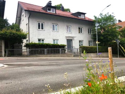 Zentral gelegene 2-Zimmer-Wohnung mit Terrasse