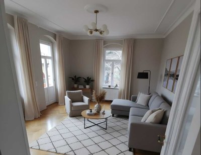 WOHNEN MIT GESCHICHTE: EXKLUSIVE WOHNUNG IM DENKMALGESCHÜTZTEN BILZ-SANATORIUM