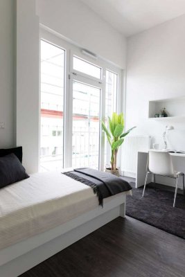 *Sommer-Spezial* Möbliertes Apartment in Düsseldorf- Rath!
