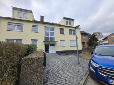 Kernsanierte Dachgeschosswohnung inkl. Einbauküche