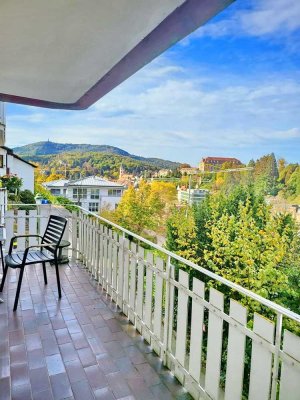 Schöne 4-Zimmer Wohnung mit sonnigem Balkon in Zentrumslage