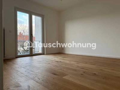 Tauschwohnung: Helle neusanierte Altbau-Wohnung mit mehreren Balkonen