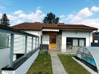 Edler Bungalow mit Swimmingpool zu verkaufen!
