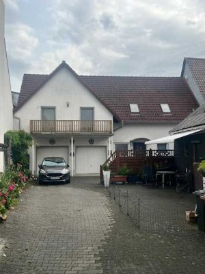 Traumhaftes Einfamilienhaus mit Garten und vielseitigen Nutzungsmöglichkeiten in ruhiger Lage
