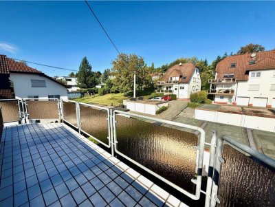 Renovierte & helle 2ZKB mit Balkon, Fußbodenheizung, Garage in Koblenz Rübenach