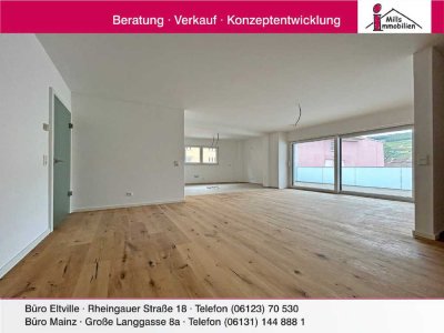 Neubau - Attraktive Eigentumswohnung mit Balkon und Blick auf den Rhein und die Weinberge!
