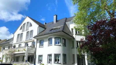 Atemberaubender Rheinblick aus 1. Reihe, ca. 254 m² große Maisonette-Eigentumswohnung mit Garten