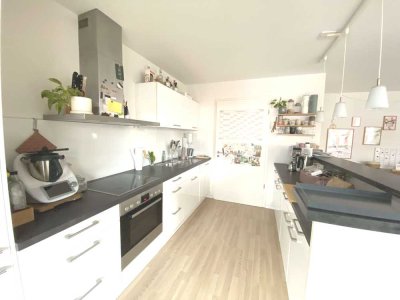 Schöne 3-Zimmerwohnung mit Küche in guter Lage von Ludwigsburg