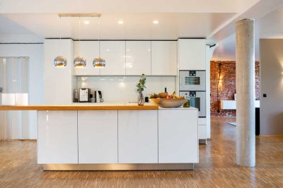 URBANES LOFT mit 270qm, 3 Zimmer, freie Raumgestaltung & Balkon in Top-Lage