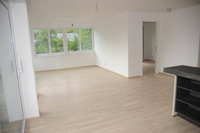 Moderne 2 Zimmerwohnung mit Tiefgaragenabstellplatz