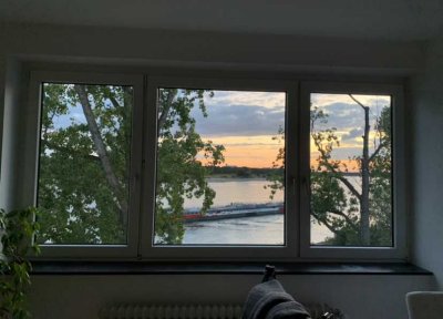 Ab sofort verfügbar - Zwischenmiete - helle Zweizimmerwohnung mit traumhaftem Rheinblick