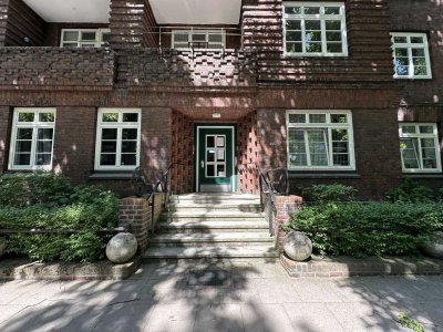 Schöne 1 Zi.-Whg. mit Wohnküche mit EBK und Minibalkon