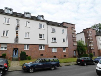 1,5 R Wohnung mit Balkon in toller Umgebung, modernes Duschbad inklusive!