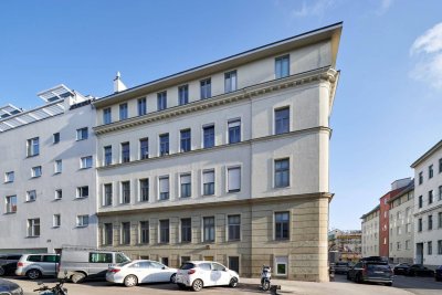 Ein Rückzugsort mit Zukunft: Dachgeschosswohnung in BestlageUnbefristet vermietet