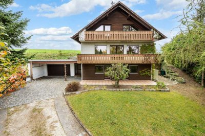 PROVISIONSFREI für den Käufer: Großes Einfamilienhaus mit viel Potential nahe Friedberg