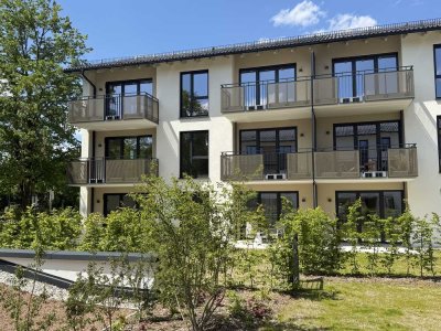 Erstbezug: 2-Zimmer-Neubau mit Balkon und EBK in Aschheim