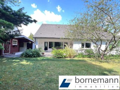 Wohntraum in Wolkersdorf! Großzügiges, modernisiertes EFH, idyllischer Garten, Garage + Stellplatz!