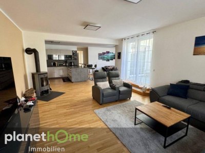 Moderne Traumwohnung in geschichtsträchtigem Heurigenort nahe Wien