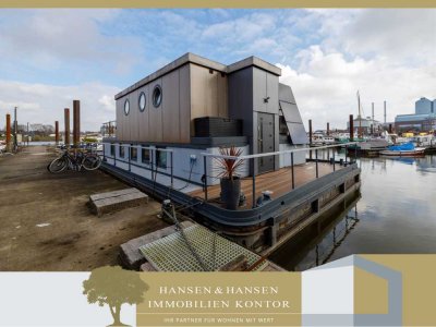 Maritimes Wohnen neu gedacht – Stilvolles, energieeffizientes Hausboot mit hochwertiger Ausstattung