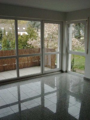 Bad Honnef - Tal: 2-Zimmer Wohnung - Wohnen im Grünen aber zentral