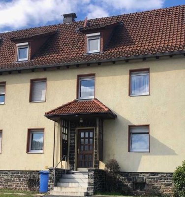 Mehrfamilien-Doppelhaushälfte, zentrums- und bahnhofsnah, provisionsfrei in Schlüchtern