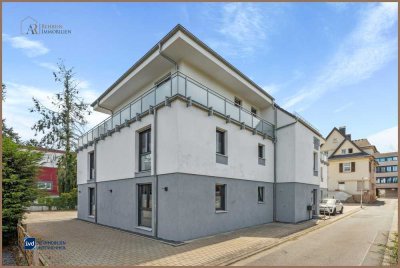 Helle 3-Zimmer-Erdgeschosswohnung im modernen Mehrfamilienhaus mit PKW-Stellplatz