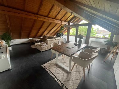 Ruhige Dachgeschosswohnung in Hohenkirchen