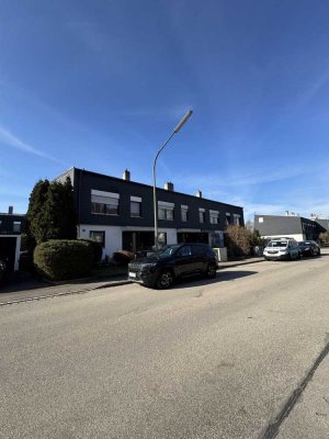 **DIEDORF-LETTENBACH** Gemütliches und teilsaniertes Reihenmittelhaus in ruhiger Lage