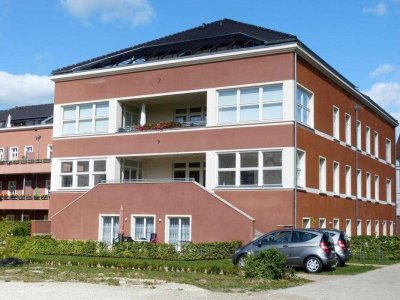 Seniorengerechte helle 3-Zimmer-Wohnung mit grosser Terrasse  am Neuen Garten / Heiliger See