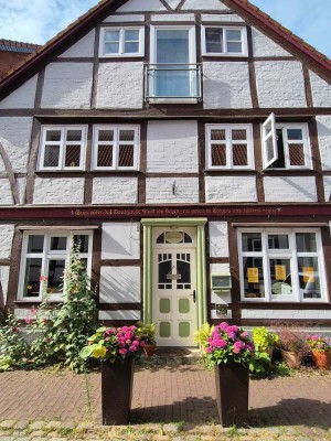 Modernisiertes Altstadthaus mit teilgewerblicher Nutzung
