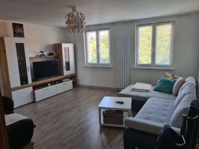 Freundliche und vollständig renovierte 2-Raum-Wohnung mit Balkon und EBK in Gunzenhausen