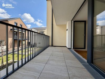 Erstbezug: hochwertige 3 Zimmer-Wohnung mit Balkon