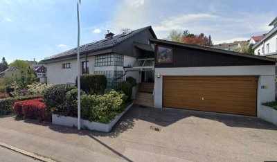 Coming Soon - 1 Familienhaus mit Einliegerwohnung u. großem Garten