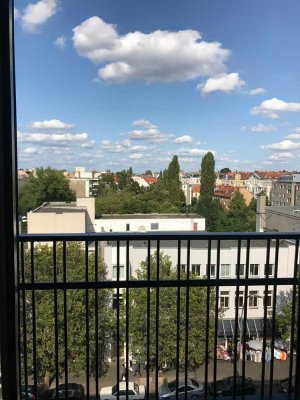 Penthouse über den Dächern Berlins | 135 m² | Terrasse | Aufzug | 2 Bäder | EBK