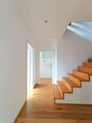 Luxuriöse Maisonette mit privater Dachterrasse und spektakulärem Blick – U4 vor der Tür!