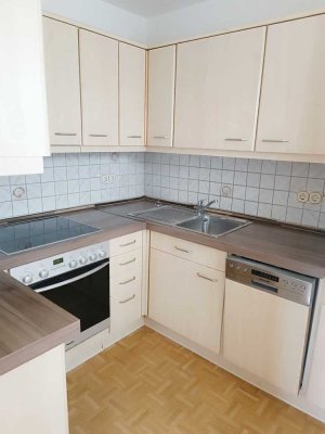 Freistehendes Haus mit weitläufigem Grundstück in Ortsrandlage