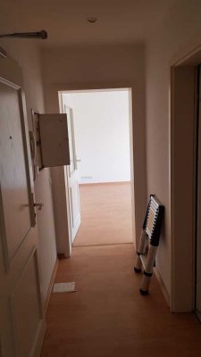 Schöne  2-Zimmer-Wohnung mit Balkon und neuer  Einbauküche in  Heusweiler