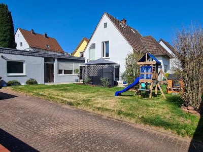 KL-Hohenecken / Freistehendes Einfamilienhaus, 5 ZKB, 2 Bäder, Garage, Garten