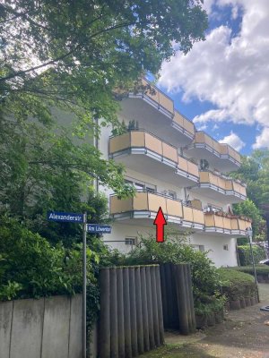 3 ZKB-Wohnung mit EBK und schöner Aussicht in Koblenz, Karthause-Nord (Altkarthause)