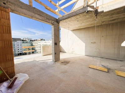 Neubau-Dachgeschoss-Wohnung mit Empore über den Dächern von Linz!