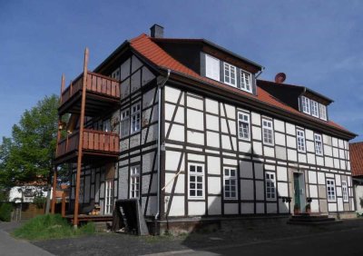 Freundliche 3-Zimmer-Wohnung mit Balkon in Hollenstedt