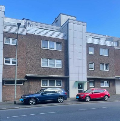Der Rhein-Hammer für nur 1.341,- €/m²:  11 Balkon-Wohnungen + 12 TG-Plätze + 5 Garagen