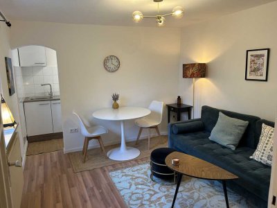 Voll möblierte Einliegerwohnung für 1 Person - mit separatem Eingang und Gartenmitbenutzung