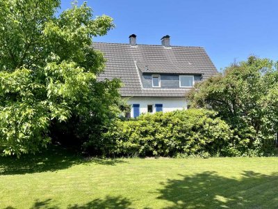 2-Familienhaus mit großem Garten in Detmold