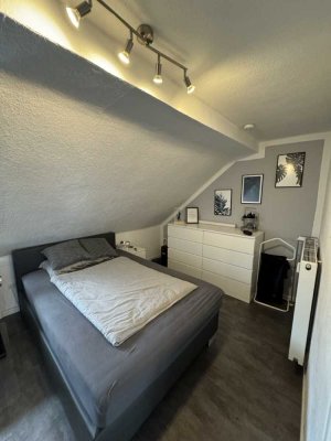 Schöne 2-Zimmer Dachgeschosswohnung in Rheinbach zu vermieten