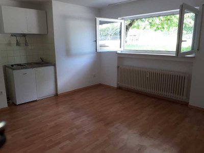 Schöne 1-Zimmer-Wohnung mit Küchenblock in Elchingen -bevorzugt für Wochenendpendler-