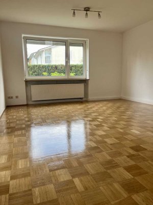 Helle Maisonette mit eigenem Garten