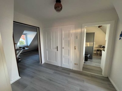 Sanierte 3-Zimmer Dachgeschosswohnung in Würzburg-Frauenland mit Blick auf  die Festung