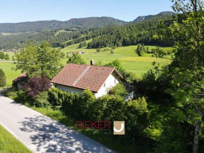 Ländliches Zuhause in Alleinlage bei Oberstaufen – Ihr Rückzugsort im Allgäu