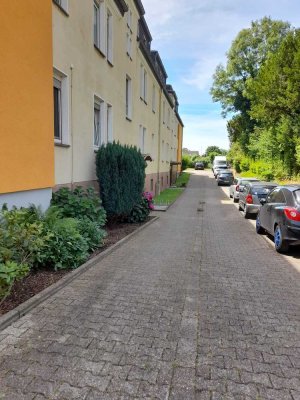 Charmante, helle 2-Zimmer-Wohnung mit Küche & guter Verkehrsanbindung